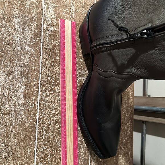 Two-tone color, beautiful genuine leather boots in perfect condition - Picture 13 of 13